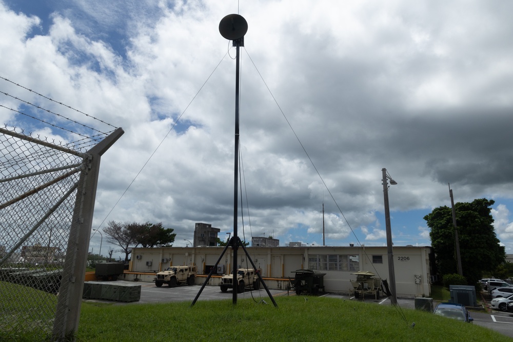 7th Communication Battalion conducts strap exercise