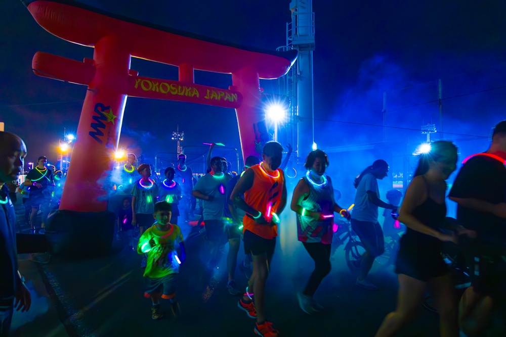 CFAY MWR Hosts Glow Run