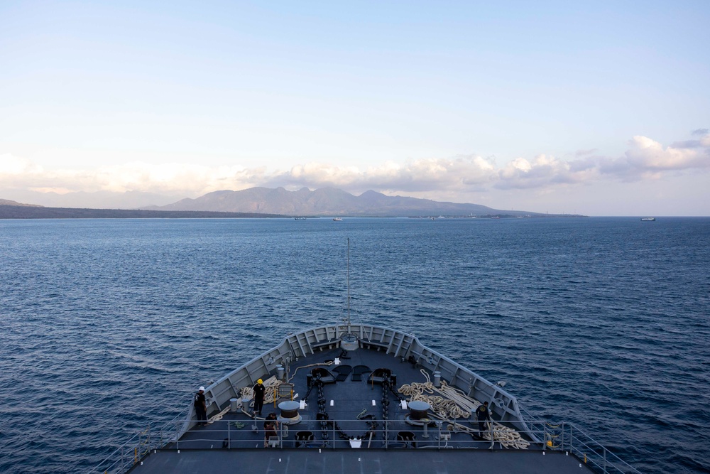 USS Frank Cable Departs From Banyuwangi, Indonesia