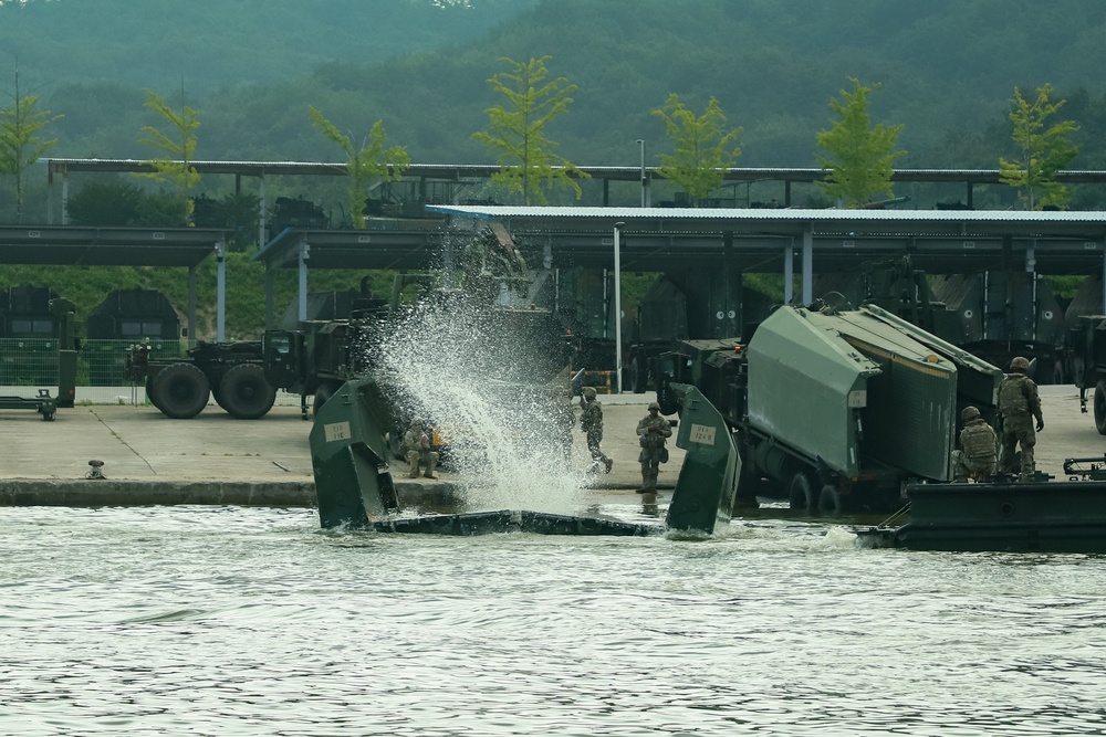 Ulchi Freedom Shield 25 Water Crossing Training