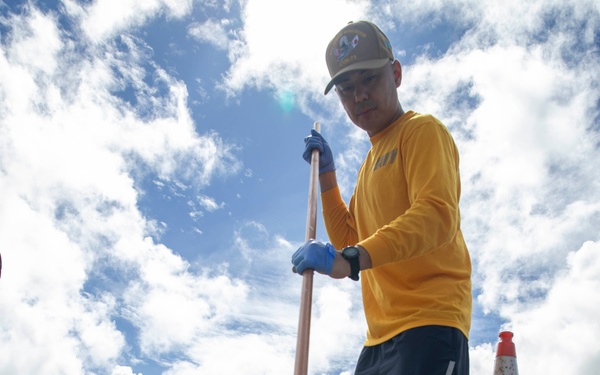 George Washington Sailors Participate in Community Relations Project