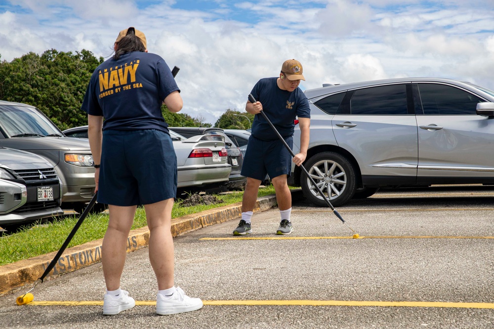 George Washington Sailors Participate in Community Relations Project