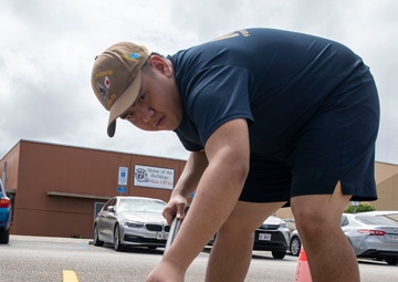 George Washington Sailors Participate in Community Relations Project