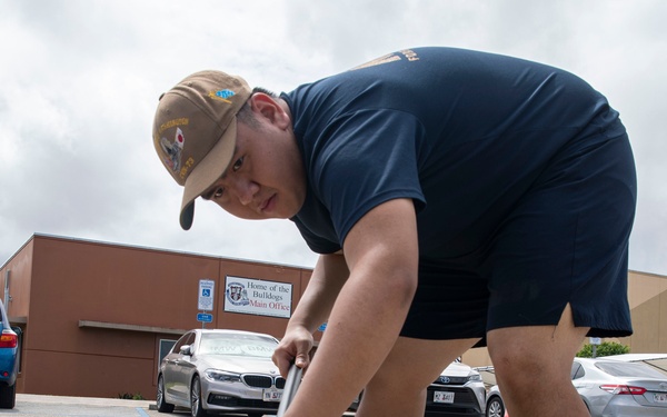 George Washington Sailors Participate in Community Relations Project