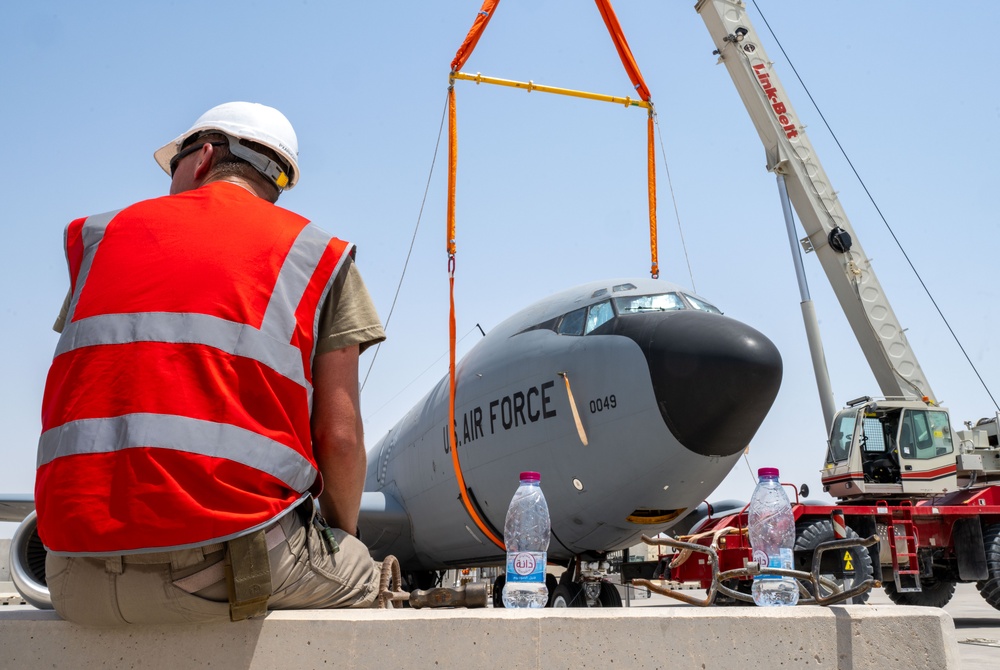 379th EMXS and ECES showcase CDDAR Capabilities