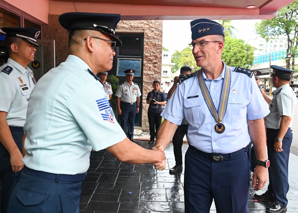 Lt. Gen. Healy visits the Philippines