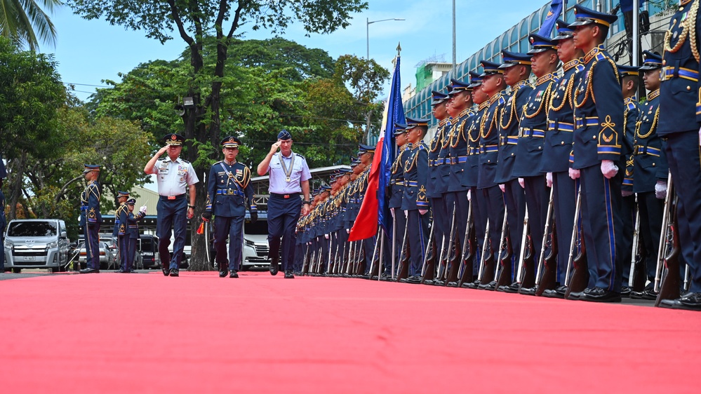 Lt. Gen. Healy visits the Philippines