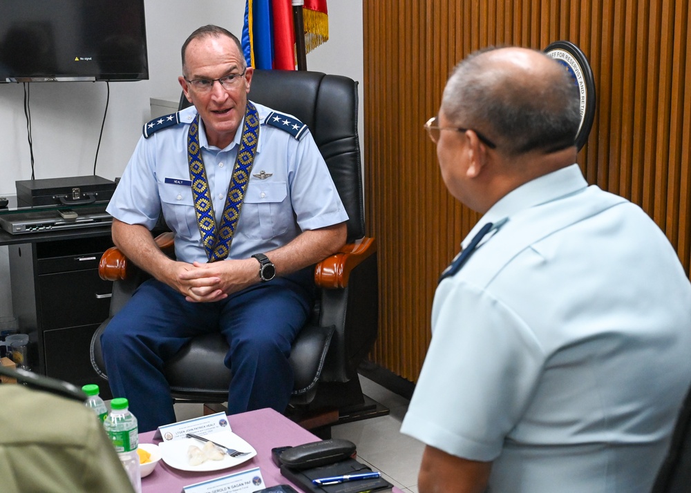 Lt. Gen. Healy visits the Philippines