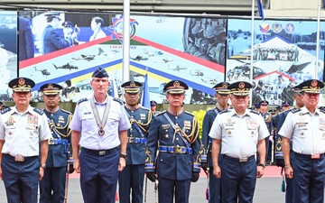 Lt. Gen. Healy visits the Philippines