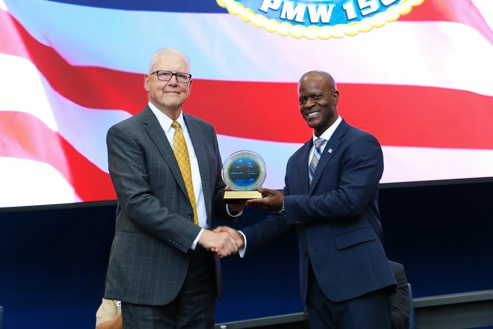 Program Executive Office Command, Control, Communications, Computers and Intelligence (PEO C4I) Welcomes New Program Managers