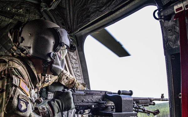3-82 GSAB Aerial Gunnery, On the look out