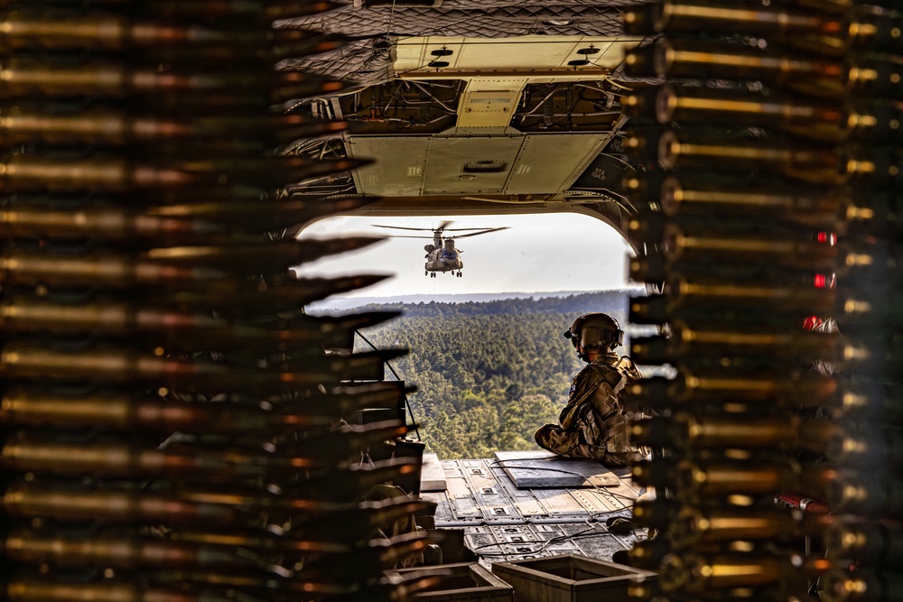3-82 GSAB Aerial Gunnery, Golden
