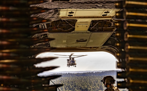 3-82 GSAB Aerial Gunnery, Golden