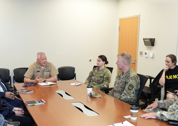 BUMED-N2 Staffers visit NAMRU San Antonio