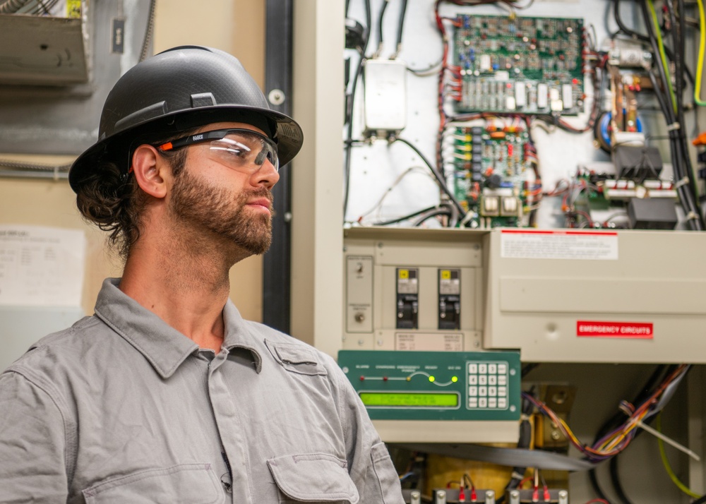 Reservist’s dual-career path illuminates skills, leadership