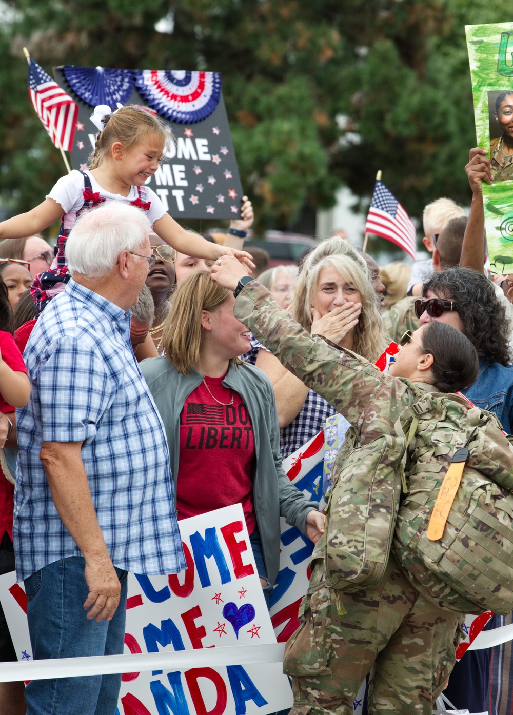 More than 400 Hoosier National Guard soldiers back home again in Indiana