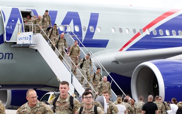 More than 400 Hoosier National Guard soldiers back home again in Indiana