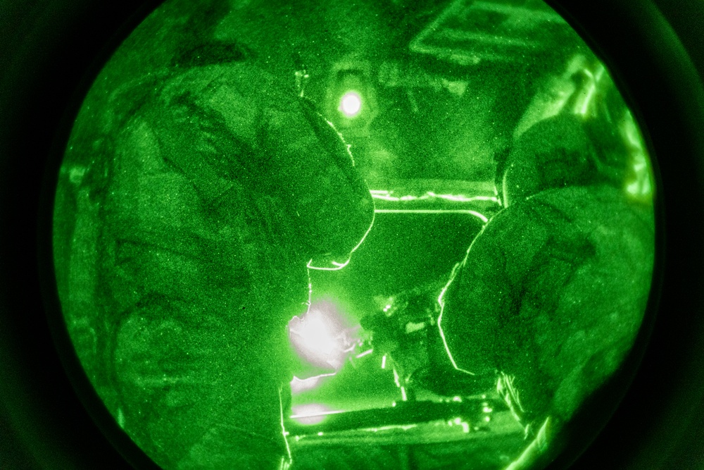 3-82 GSAB Aerial Gunnery, Light em up