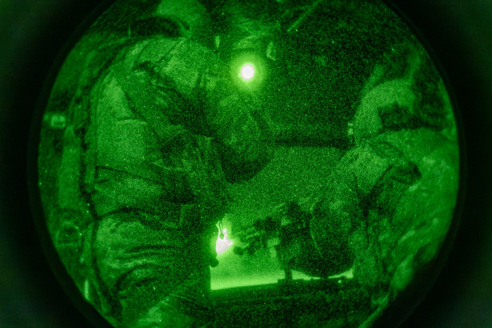 3-82 GSAB Aerial Gunnery, Aim on sight