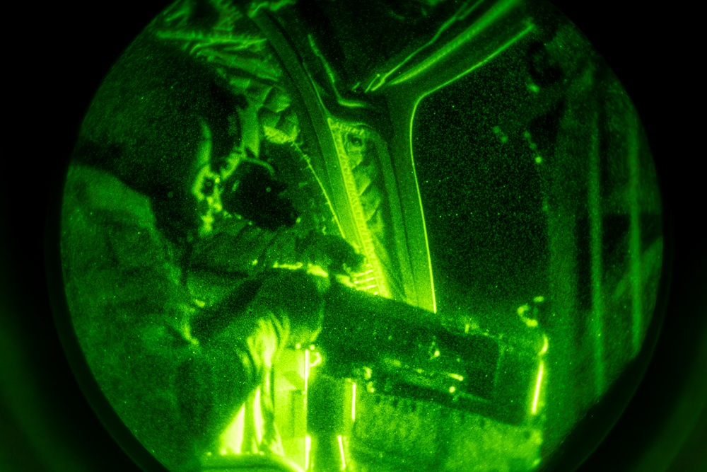 3-82 GSAB Aerial Gunnery, bright lights