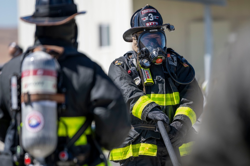 Team Travis partners with SFO firefighters in aircraft rescue training