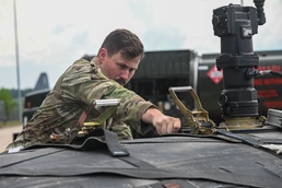 19th LRS in-flight fuel bladders fuel future ops