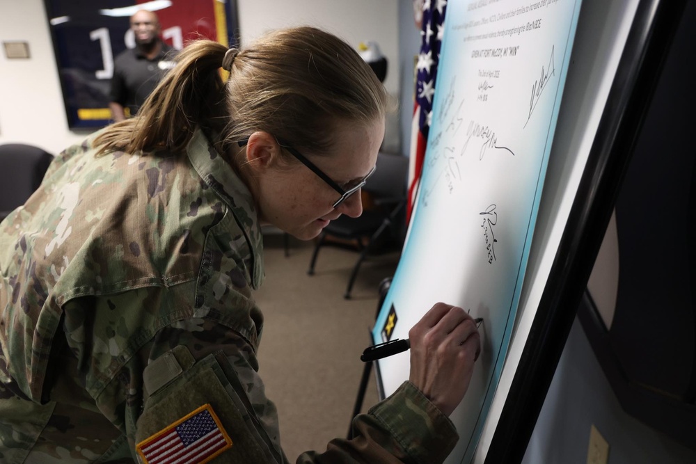 181st MFTB Leaders Sign Proclamation to Combat and Prevent Sexual Violence