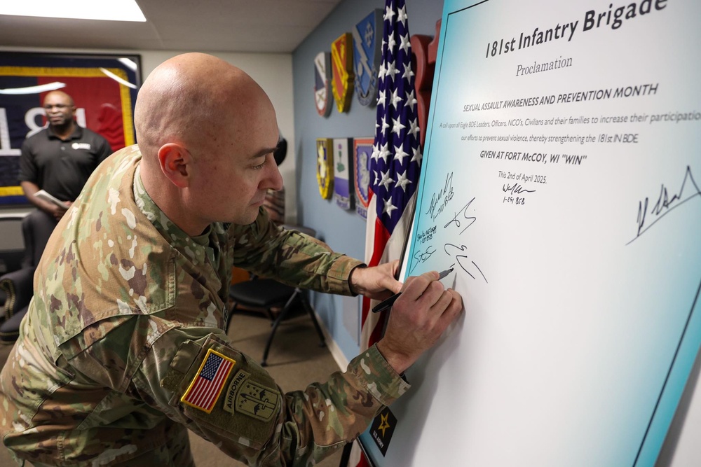 181st MFTB Leaders Sign Proclamation to Combat and Prevent Sexual Violence