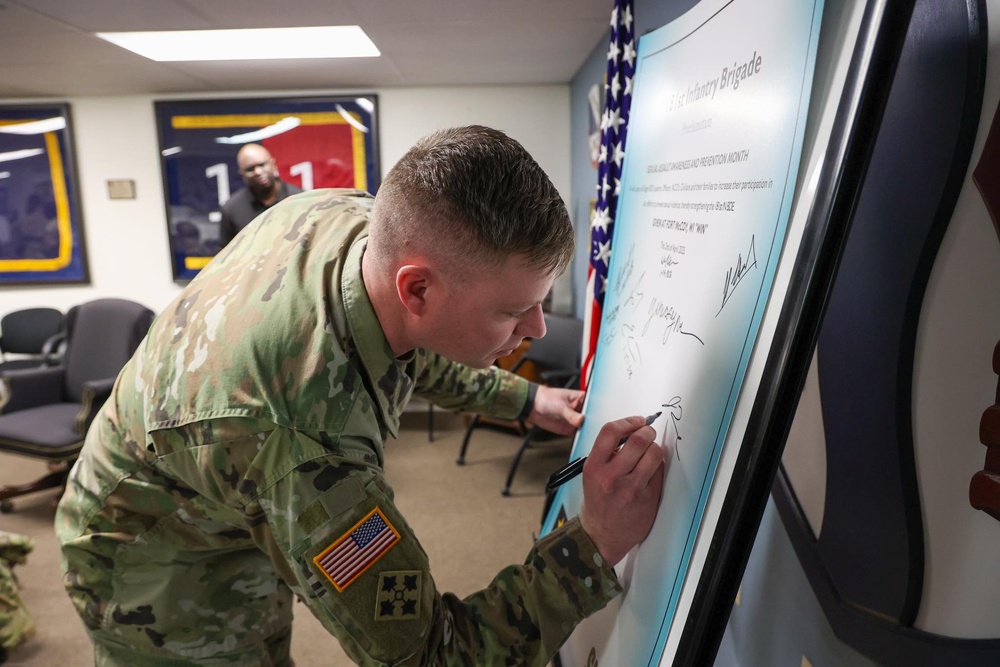 181st MFTB Leaders Sign Proclamation to Combat and Prevent Sexual Violence