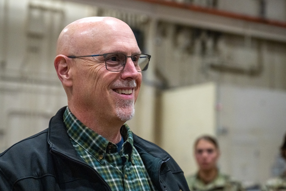 Hon. Dale Marks tours JBER
