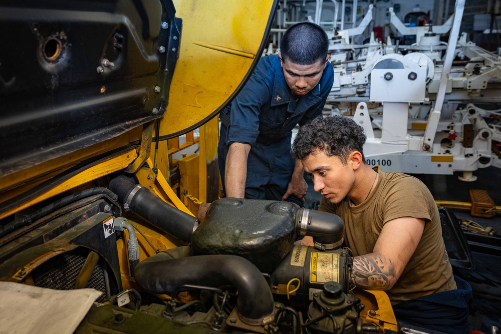 Daily Operations Aboard USS George H.W. Bush (CVN 77)