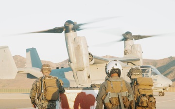 15th MEU Loads Humanitarian Aid at Staff Planning Exercise
