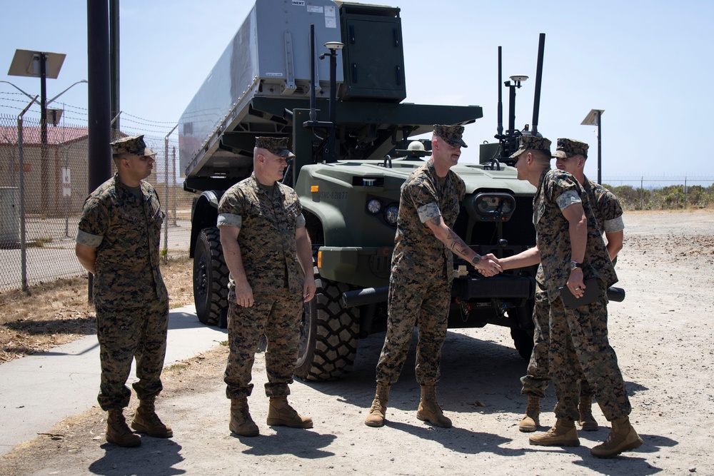 SMMC Ruiz visits I MEF