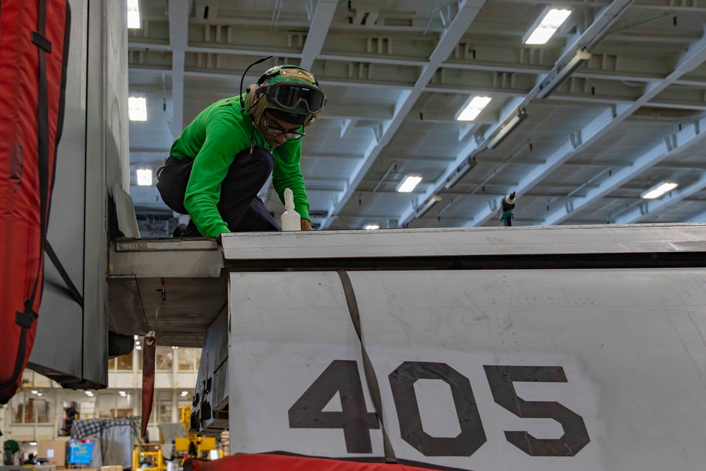 Abraham Lincoln participates in exercise Northern Edge 2025