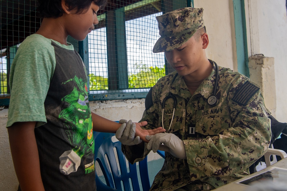 Pacific Partnership 2025 multinational medical team perform leprosy screening in Chuuk, Federated States of Micronesia, August 20, 2025