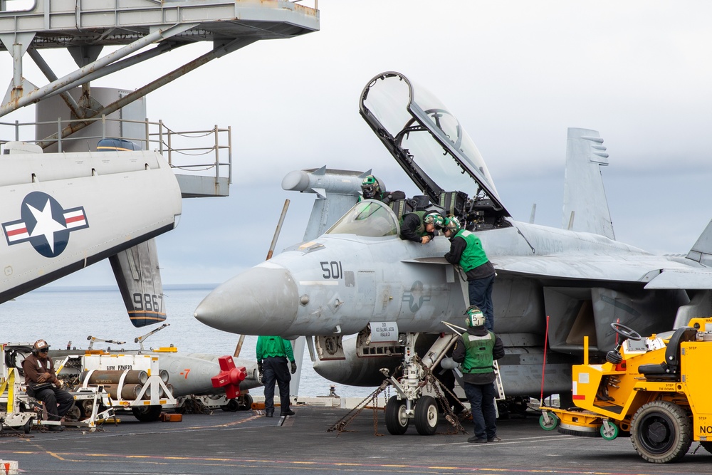 Abraham Lincoln participates in exercise Northern Edge 2025