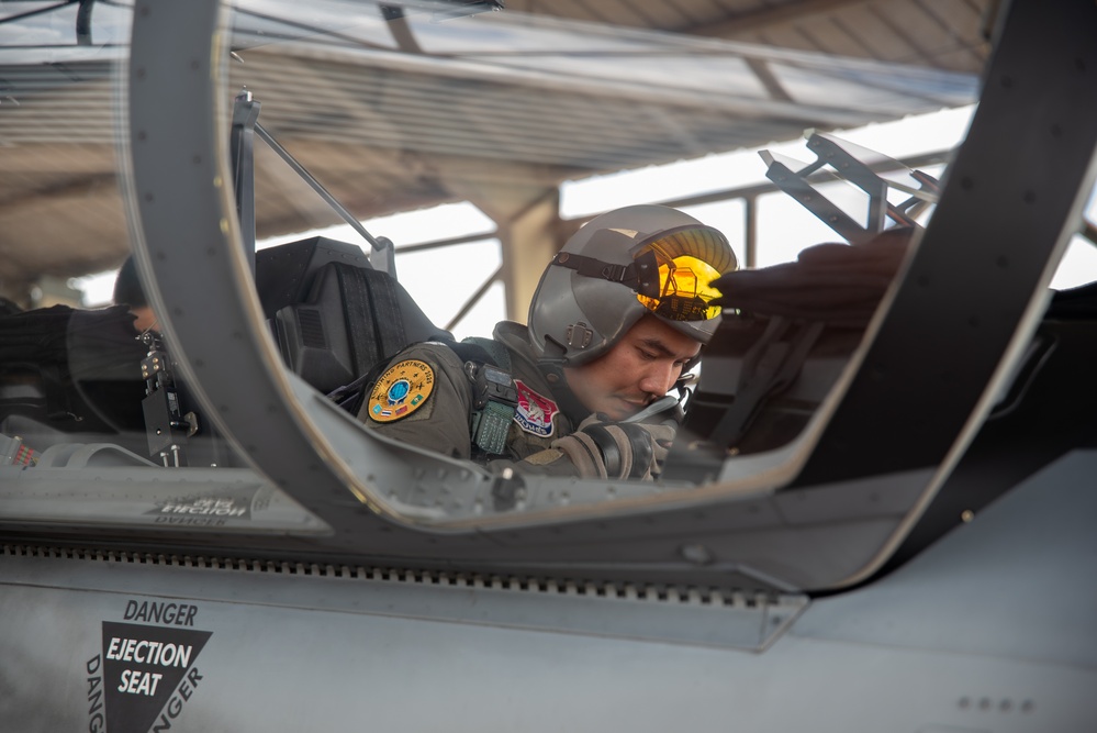 Historic Flights Mark New Heights in U.S.-Thai Air Force Partnership