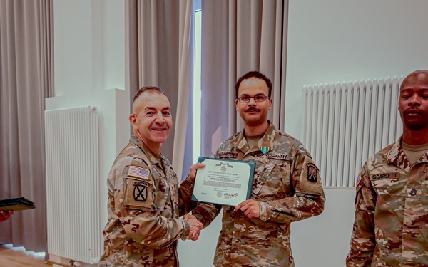 21st TSC Commander Presents Army medal's to 16th Sustainment Brigade Soldier's