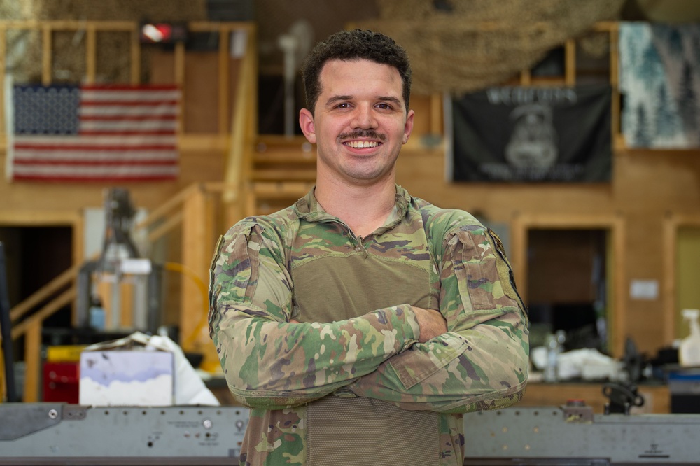 Backbone of 378th EMXS: Weapons backshop