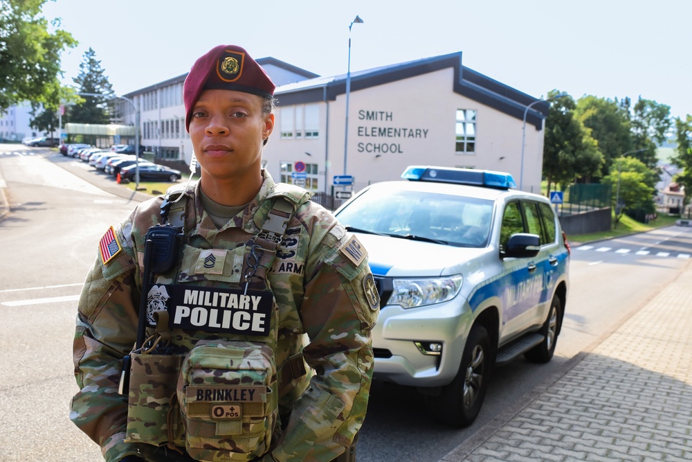 Military Police Provide Safety for Children Across Baumholder Returning to School