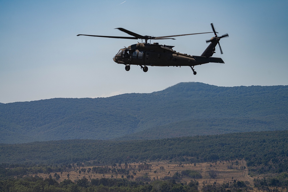 Aerial Gunnery with 3-501, 1st Armored Division Combat Aviation Brigade