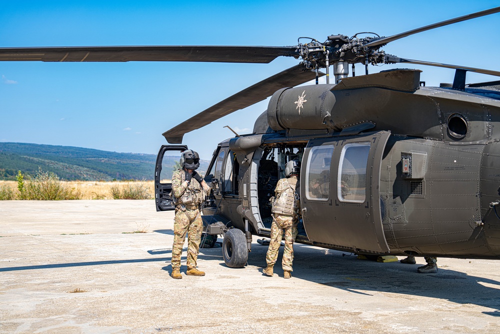 Aerial Gunnery with 2-501, 1st Armored Division Combat Aviation Brigade