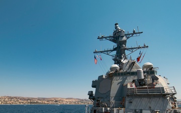 USS Winston S. Churchill (DDG 81) Departs Marseille, France