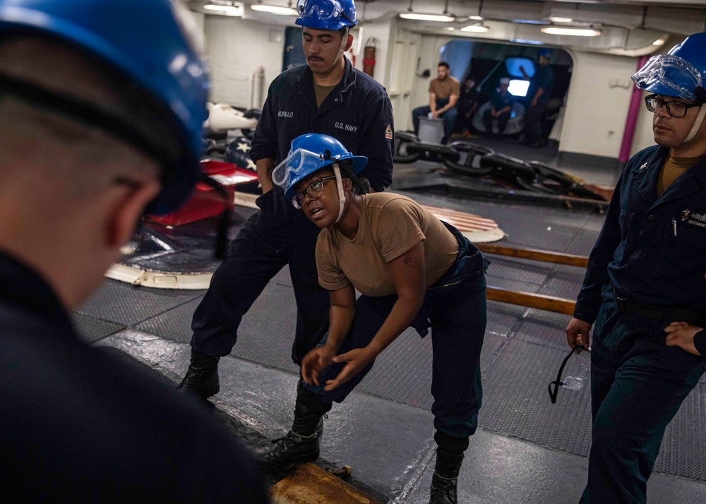 George Washington Sailors Conduct Sea-and-Anchor Evolution