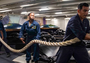 George Washington Sailors Conduct Sea-and-Anchor Evolution