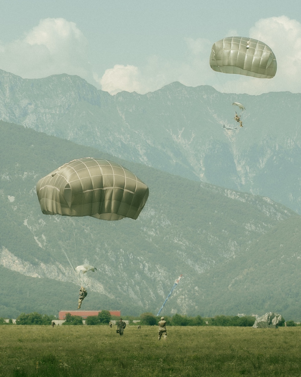 173rd BSB conduct Airborne Operations
