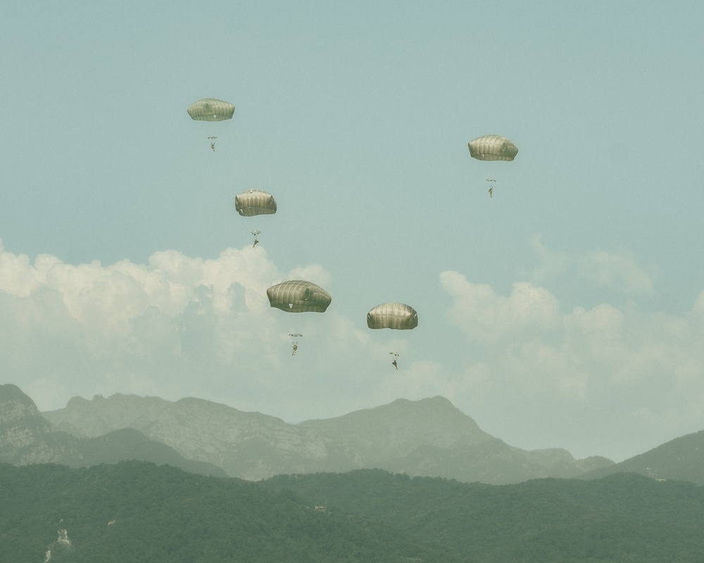 173rd BSB conduct Airborne Operations