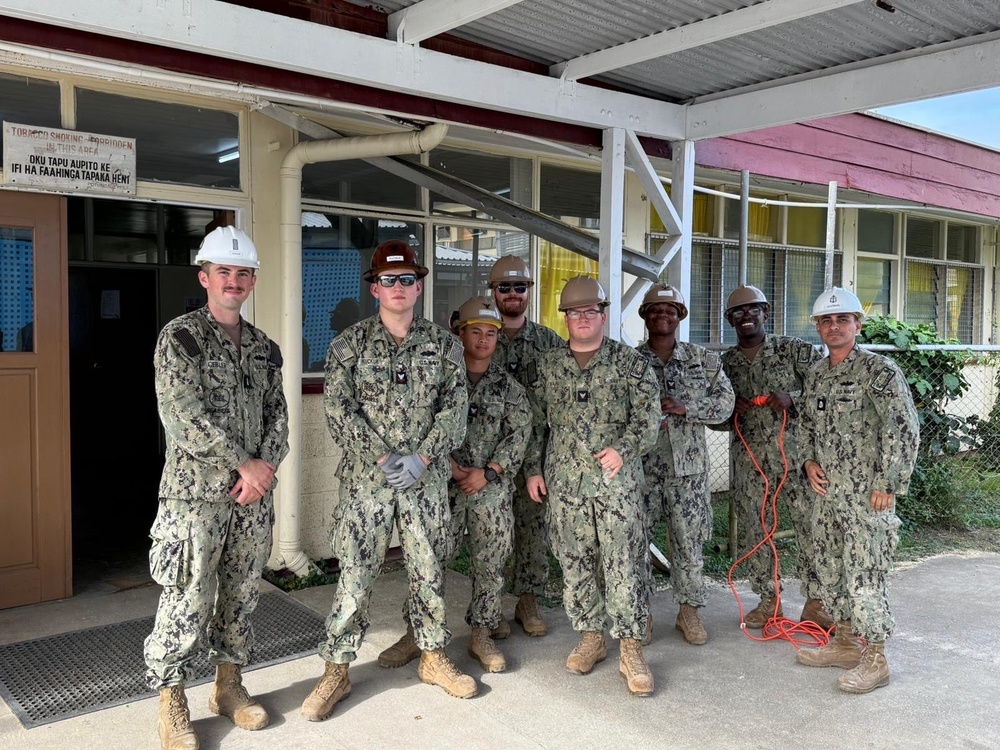 NMCB 4 Seabees in Tonga during Pacific Partnership 25