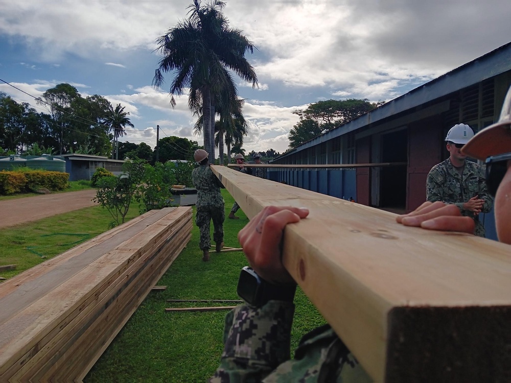 NMCB 4 Seabees in Tonga during Pacific Partnership 25
