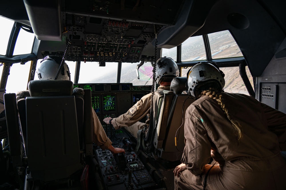 HALO jumps enhance joint operations between Airmen, Marines